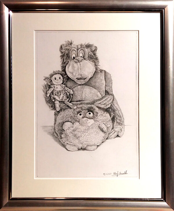 047_Three_different_characters